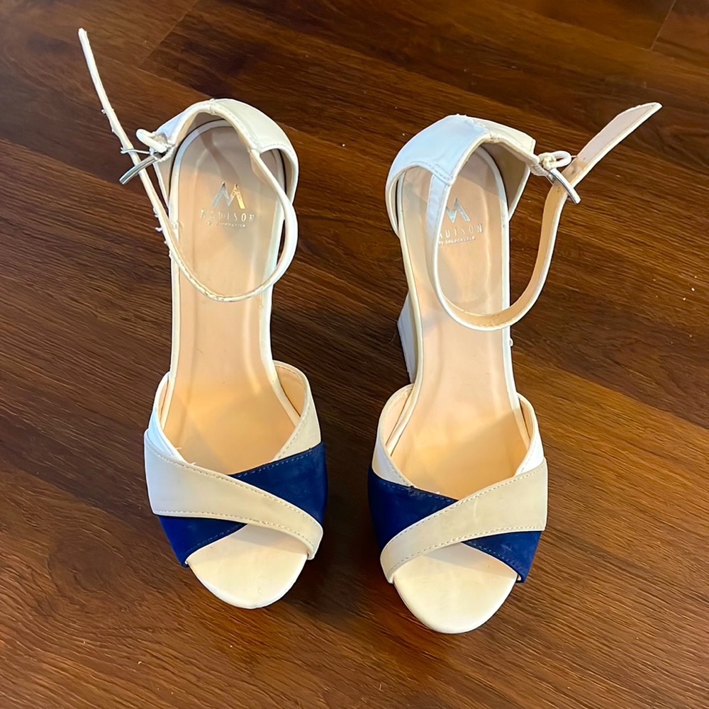 Maddison by Shoedazzle, Retro Wedge, Size 7